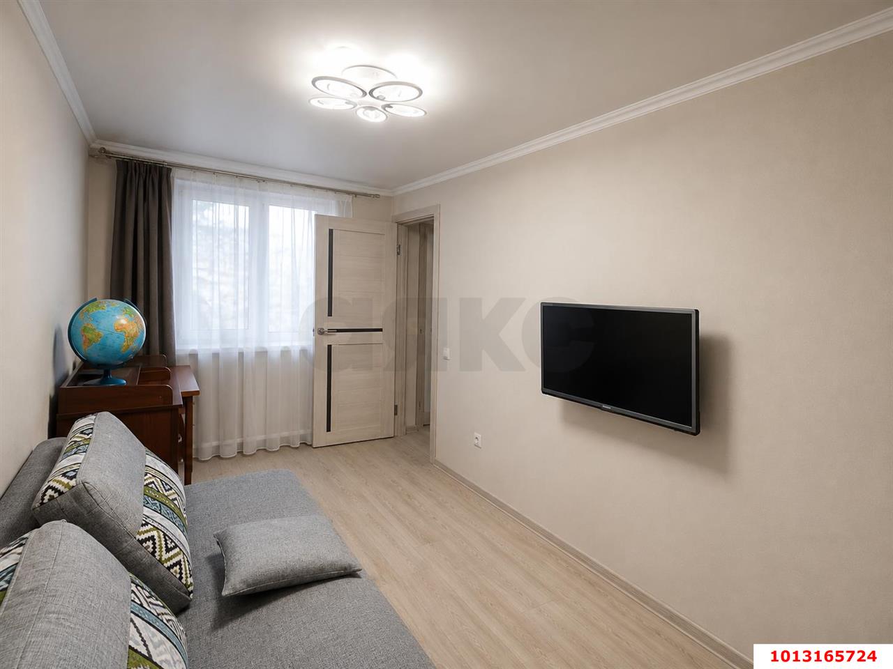 Фото №4: 2-комнатная квартира <span class="whitespace-nowrap">45 м²</span>, <span class="whitespace-nowrap">4/5 эт.</span> - Краснодар, Центральный внутригородской округ, Покровка, мкр. Центральный, ул. Щорса, 3А