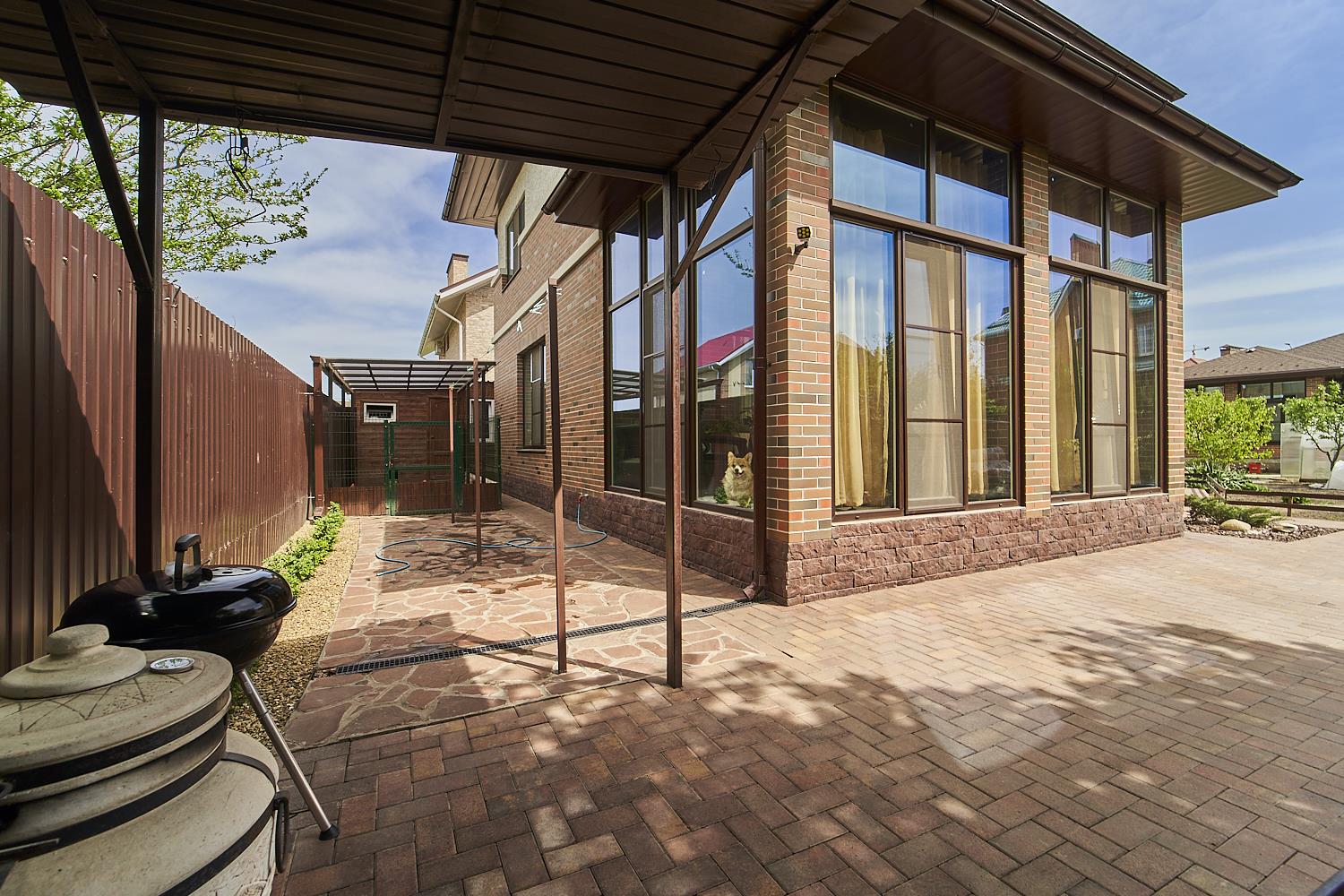 Фото №2: Дом 270 м² + 10 сот. - Краснодар, ул. Сергиевская, 21