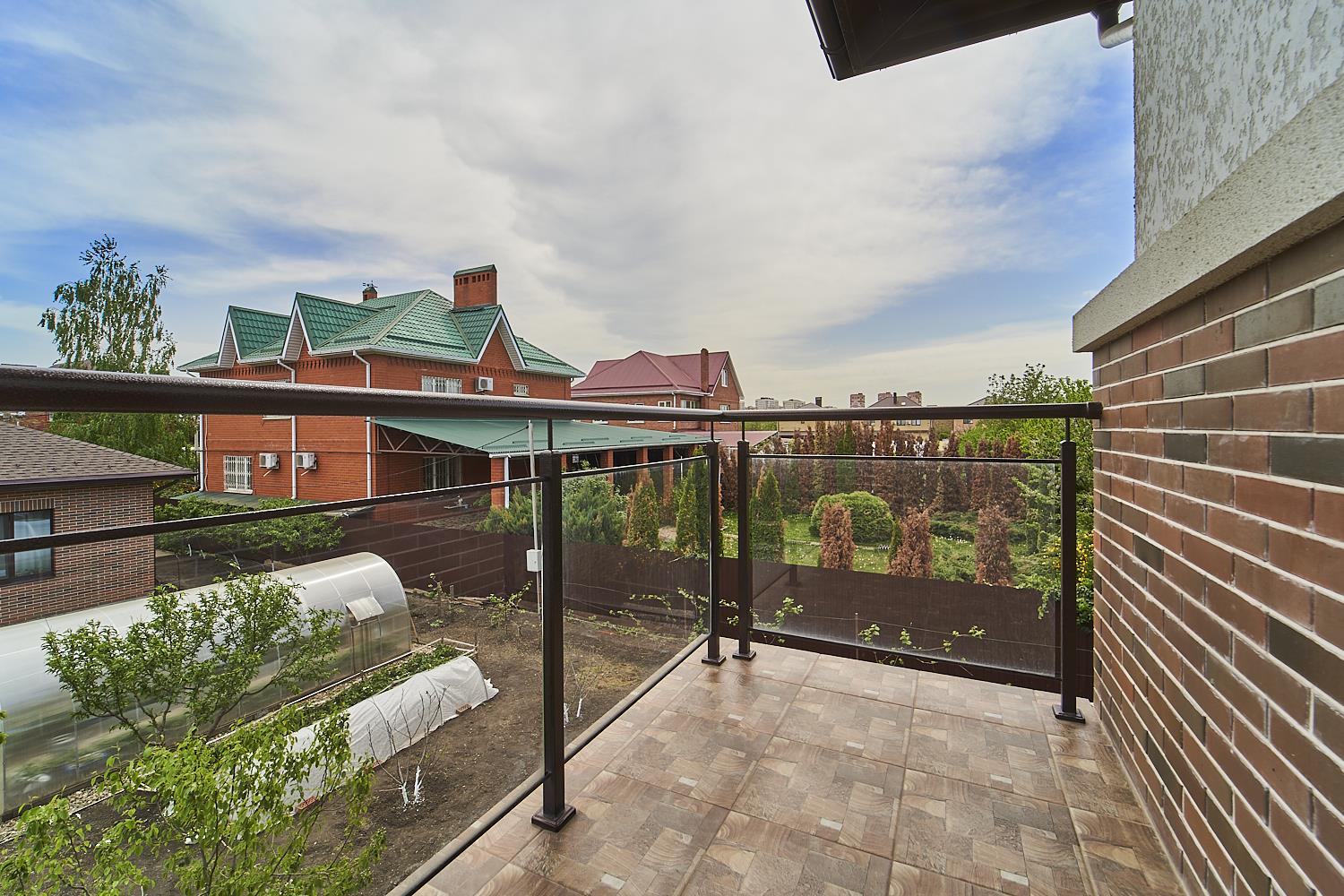 Фото №10: Дом 270 м² + 10 сот. - Краснодар, ул. Сергиевская, 21