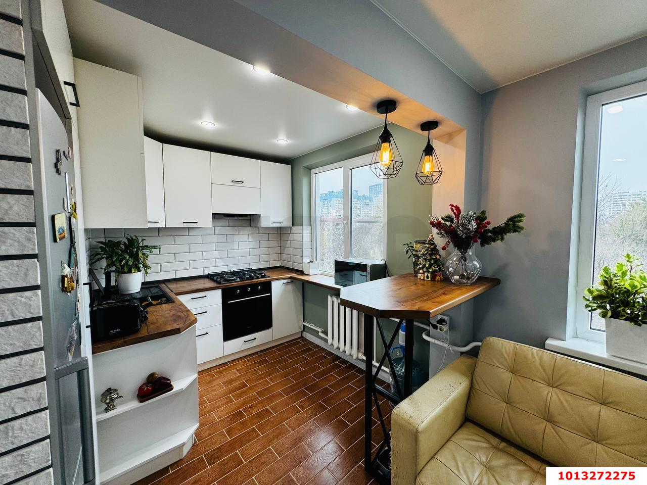 Фото №3: 3-комнатная квартира 63 м² - Краснодар, Прикубанский внутригородской округ, мкр. Завод Измерительных Приборов, ул. Московская, 54