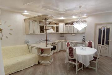 Фото №1: 2-комнатная квартира 74 м² - Краснодар, мкр. 40 лет Победы, ул. Российская, 72/6