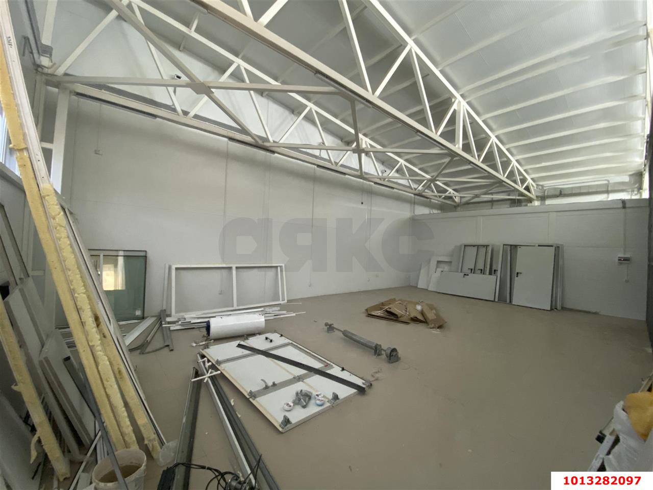 Фото №11: Торговое помещение 155 м² - Краснодар, 2-я Площадка, ул. Кореновская, 22