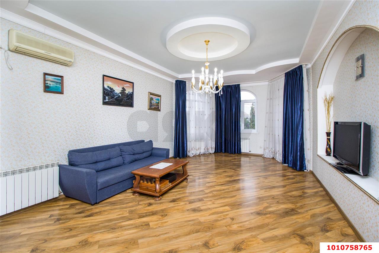 Фото №6: Дом 280 м² + 8 сот. - Краснодар, мкр. Прикубанский внутригородской округ, ул. Романовская, 33