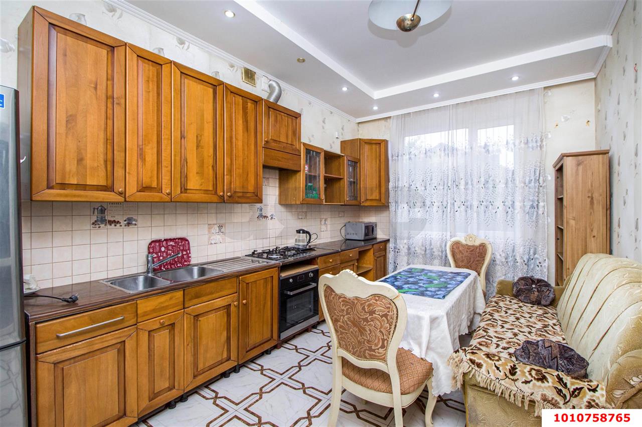 Фото №13: Дом 280 м² + 8 сот. - Краснодар, мкр. Прикубанский внутригородской округ, ул. Романовская, 33