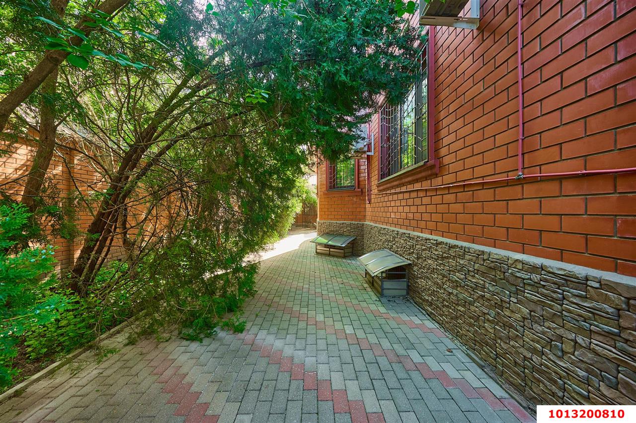 Фото №11: Дом 348 м² + 8 сот. - Краснодар, Солнечный, ул. Косякина, 2