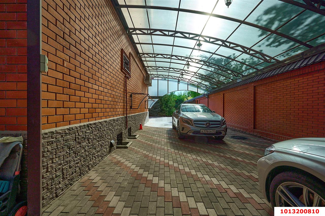 Фото №6: Дом 348 м² + 8 сот. - Краснодар, Солнечный, ул. Косякина, 2