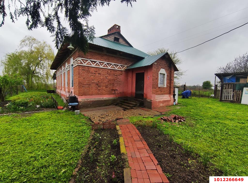 Фото №1: Дом 98 м² + 20 сот. - СНТ Автомобилист, Прикубанский внутригородской округ, ул. Розовая, 470