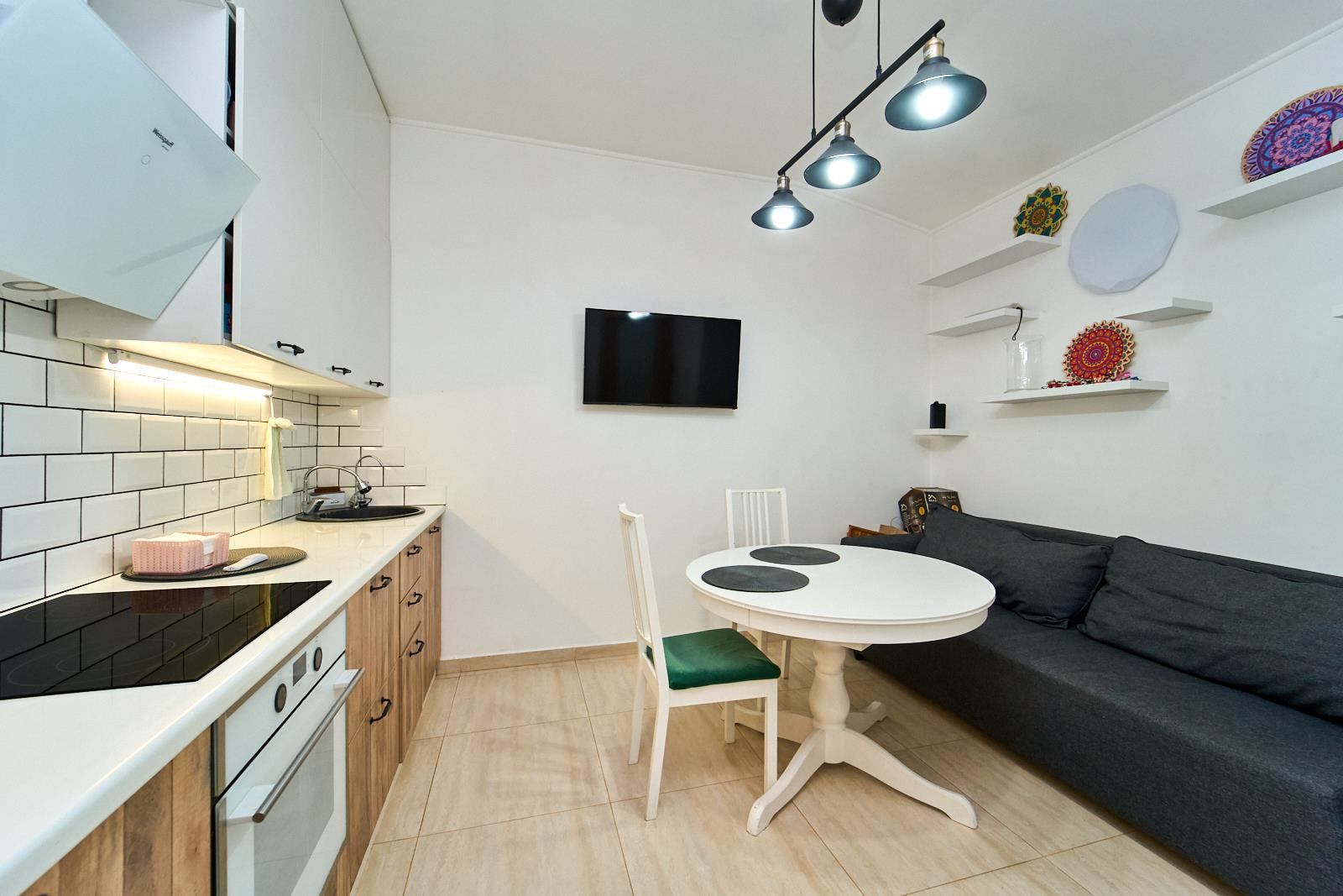 Фото №2: 2-комнатная квартира 49 м² - Краснодар, Прикубанский внутригородской округ, мкр. Сады Калинина, ул. Средняя, 81/4