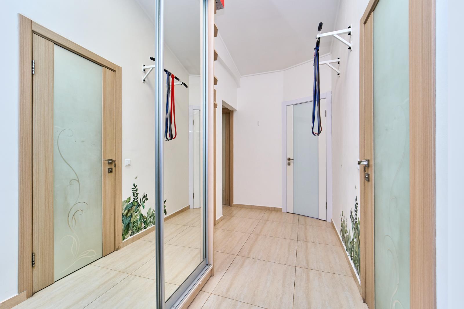 Фото №5: 2-комнатная квартира 49 м² - Краснодар, Прикубанский внутригородской округ, мкр. Сады Калинина, ул. Средняя, 81/4