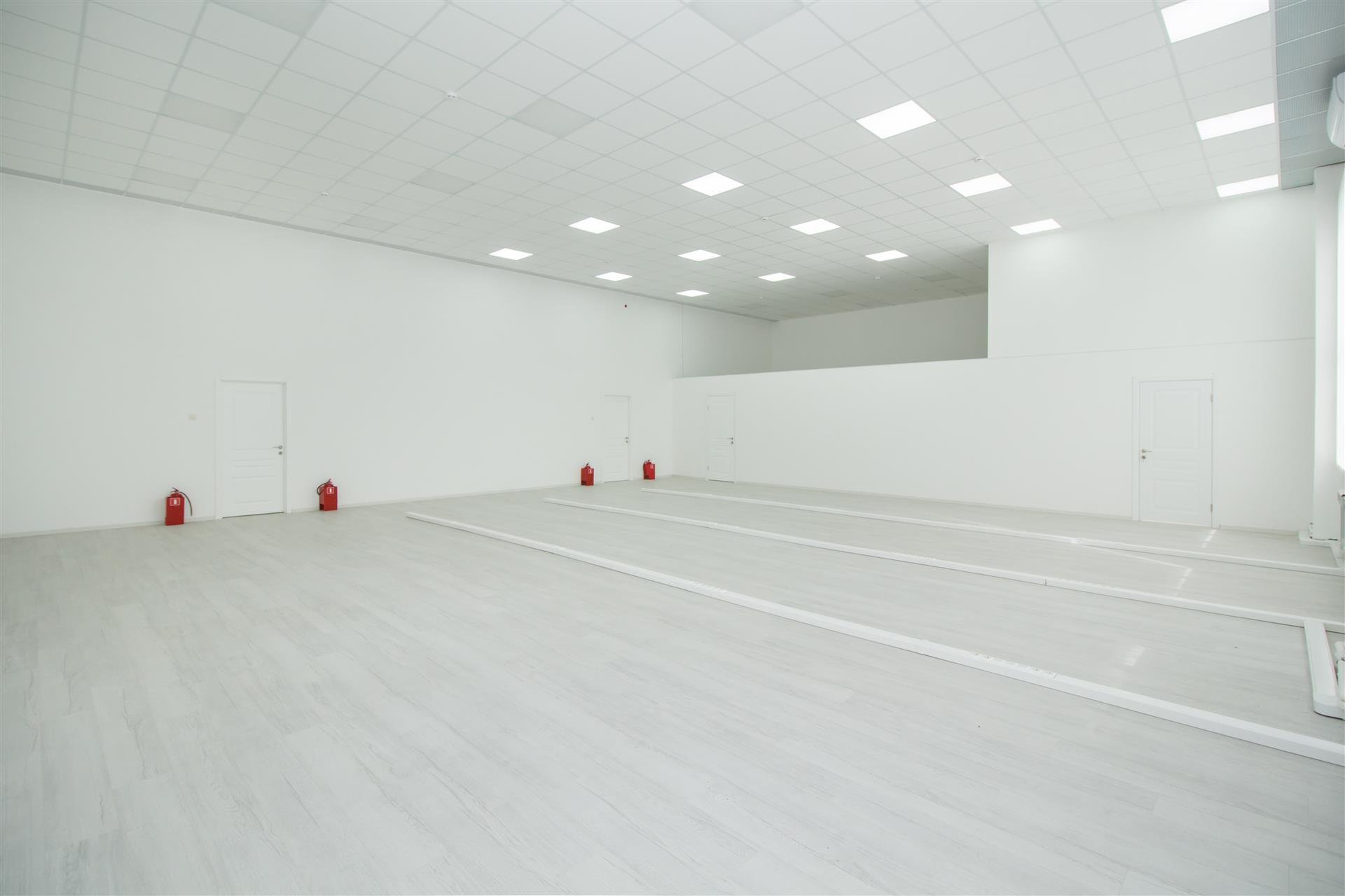 Фото №6: Коммерция 585 м² - Краснодар, Центральный, мкр. Центральный внутригородской округ, ул. Коммунаров, 268