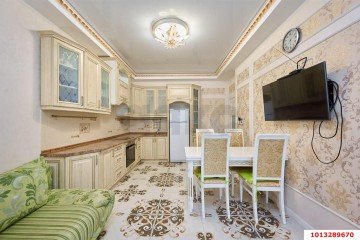 Фото №1: 2-комнатная квартира 91 м² - Краснодар, мкр. Юбилейный, ул. Рождественская набережная, 2
