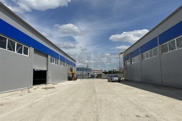 Фото №1: Складское помещение 845 м² - Новотитаровская, ул. Крайняя, 26