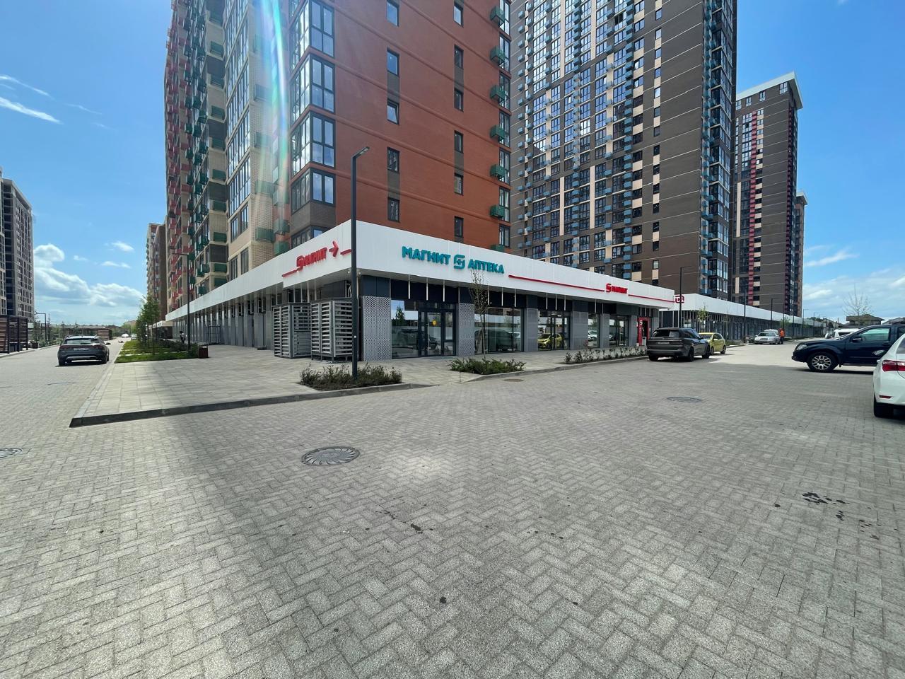 Фото №1: Коммерция 220 м² - Знаменский, Карасунский внутригородской округ, мкр. Родные Просторы, ул. Природная, 10Б