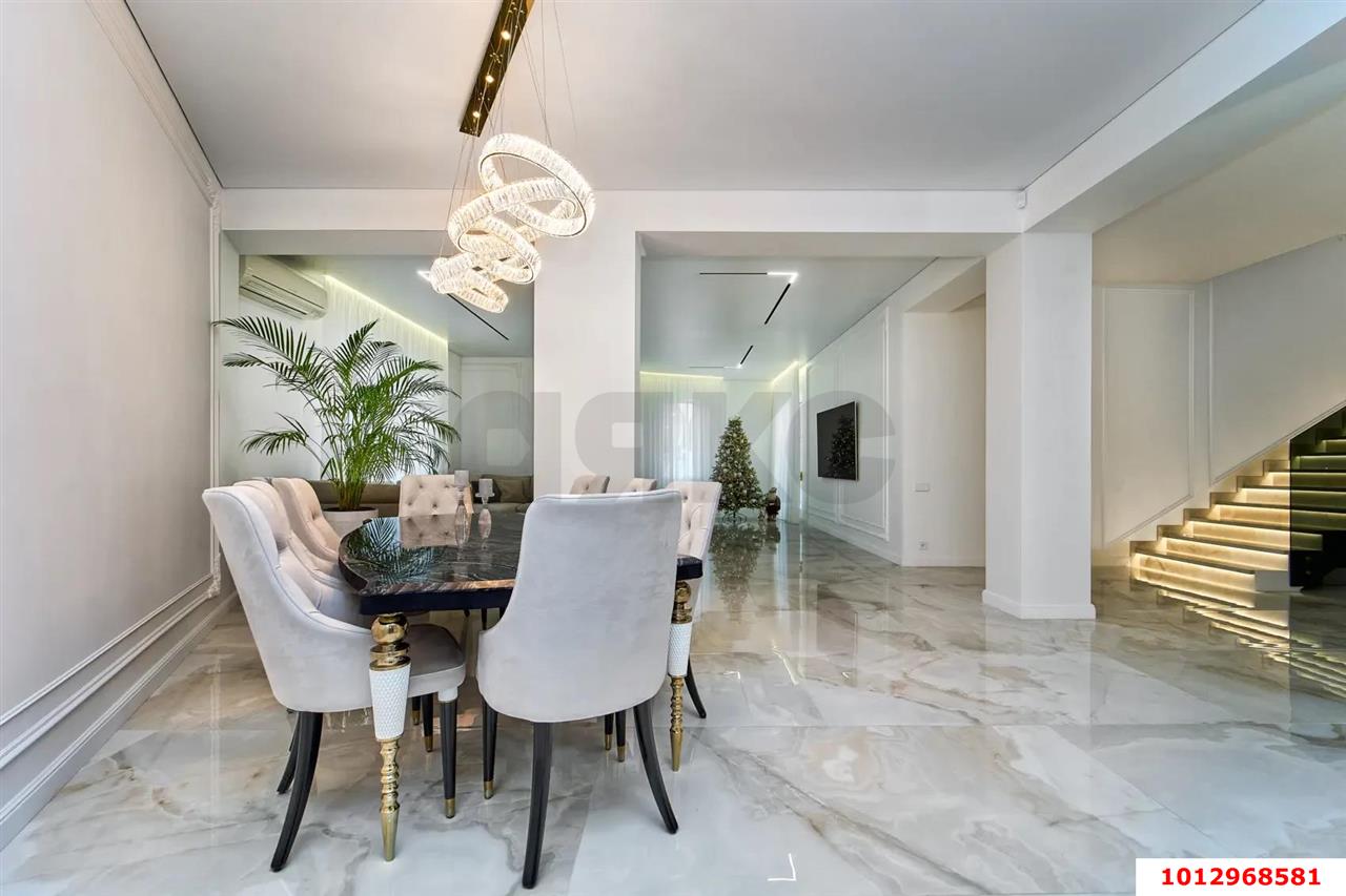 Фото №5: Дом 532 м² + 16 сот. - Краснодар, Прикубанский внутригородской округ, Калинино, мкр. имени Петра Метальникова, ул. Цезаря Куникова