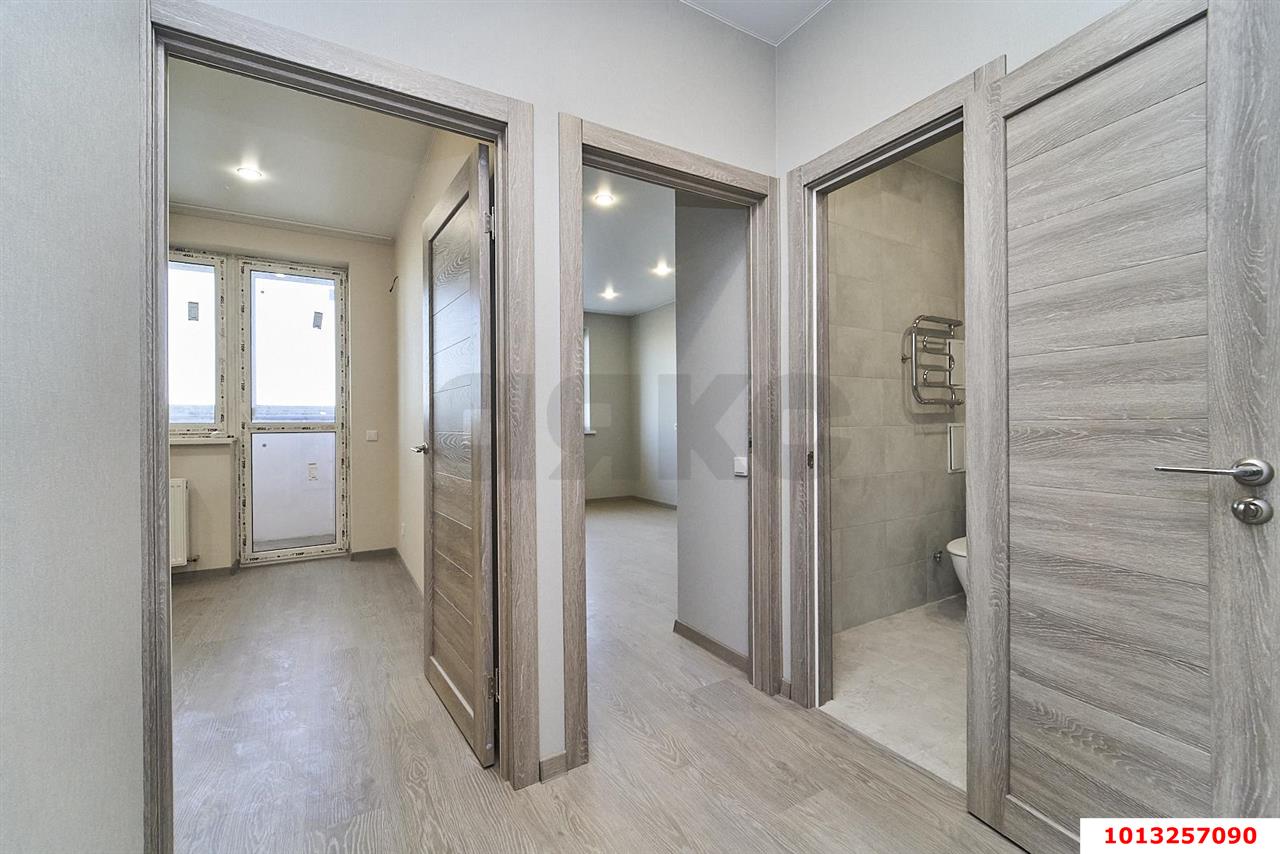 Фото №2: 1-комнатная квартира 34 м² - Краснодар, Карасунский внутригородской округ, мкр. ДНТ Новознаменский, ул. Центральная