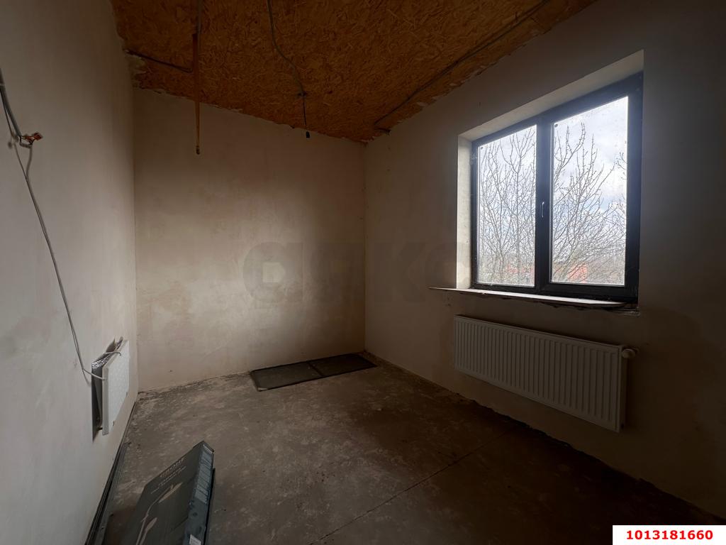 Фото №2: Дом 180 м² + 6.33 сот. - Железнодорожник-3, Карасунский внутригородской округ, ул. Ореховая