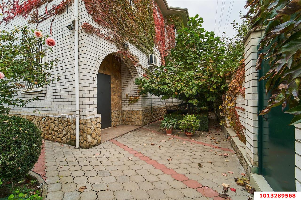 Фото №4: Дом 305 м² + 10 сот. - Краснодар, Карасунский внутригородской округ, ж/р Новознаменский, ул. Знаменская, 60