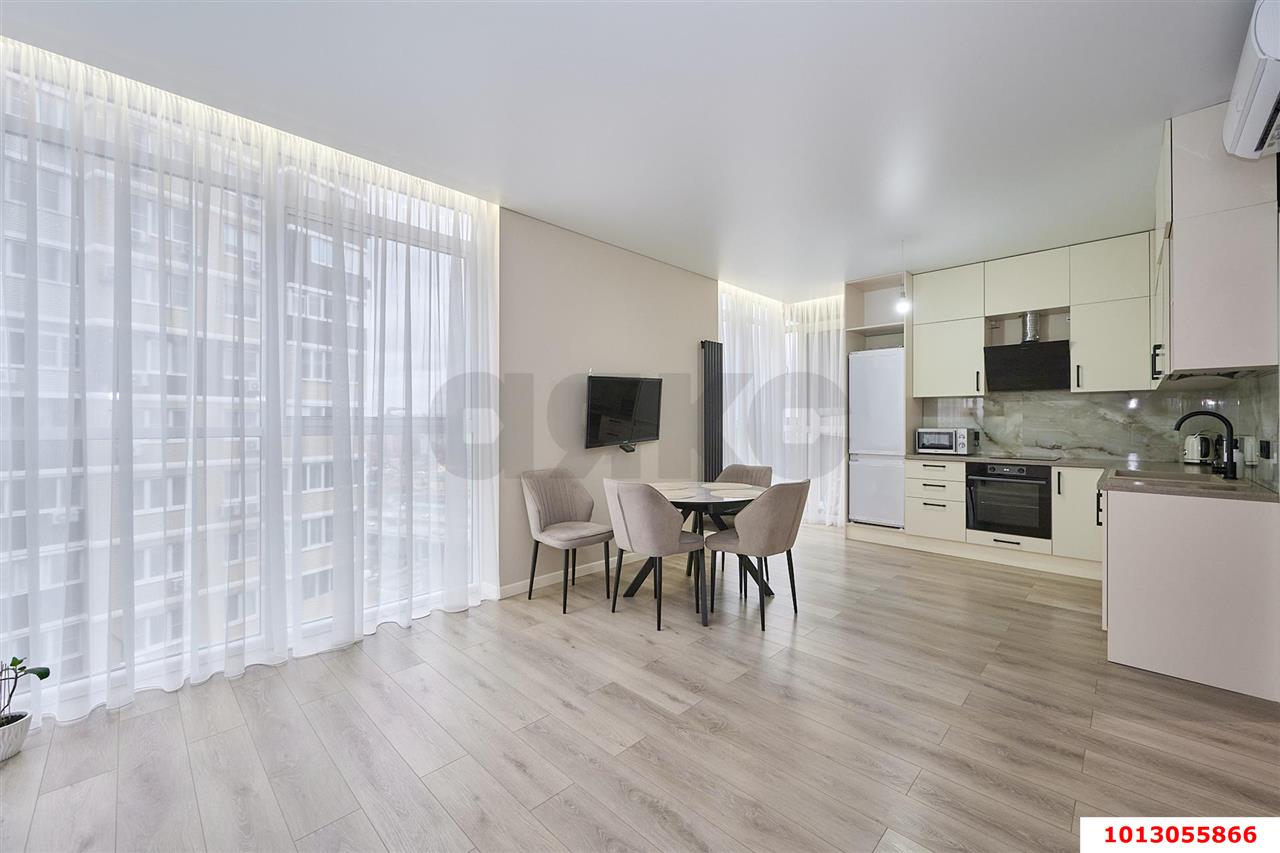 Фото №1: 2-комнатная квартира 68 м² - Краснодар, ЖК На Садовой, Центральный внутригородской округ, Центральный, мкр. жилой комплекс На Садовой, ул. Садовая, 159к1