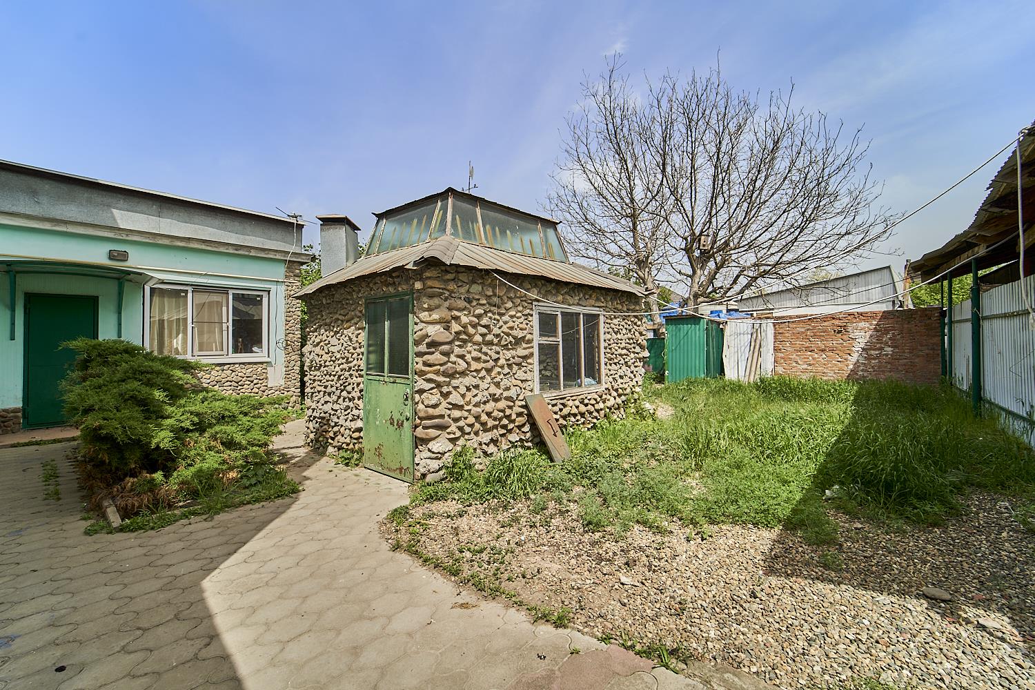 Фото №5: Дом 259 м² + 12.5 сот. - Новотитаровская, ул. Краснодарская, 98