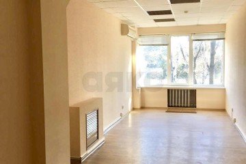Фото №5: Офисное помещение 900 м² - Краснодар, мкр. Хлопчато-бумажный Комбинат, ул. Сормовская, 3