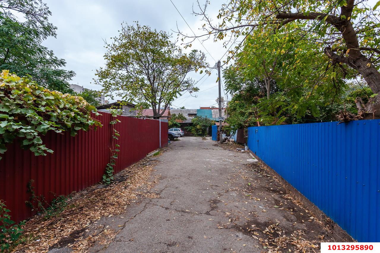 Фото №19: Часть дома 45 м² + 1 сот. - Краснодар, Центральный, ул. Гоголя, 102