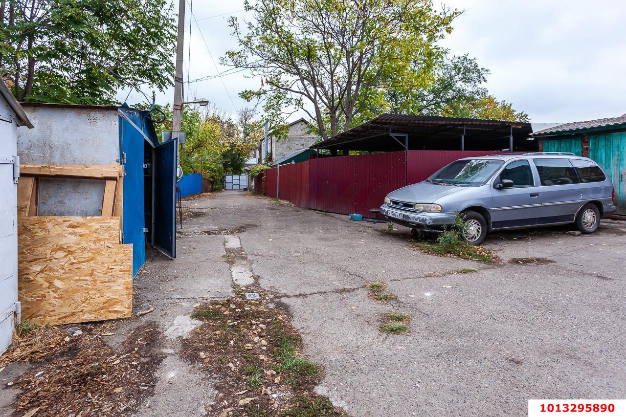 Фото №17: Часть дома 45 м² + 1 сот. - Краснодар, Центральный, ул. Гоголя, 102