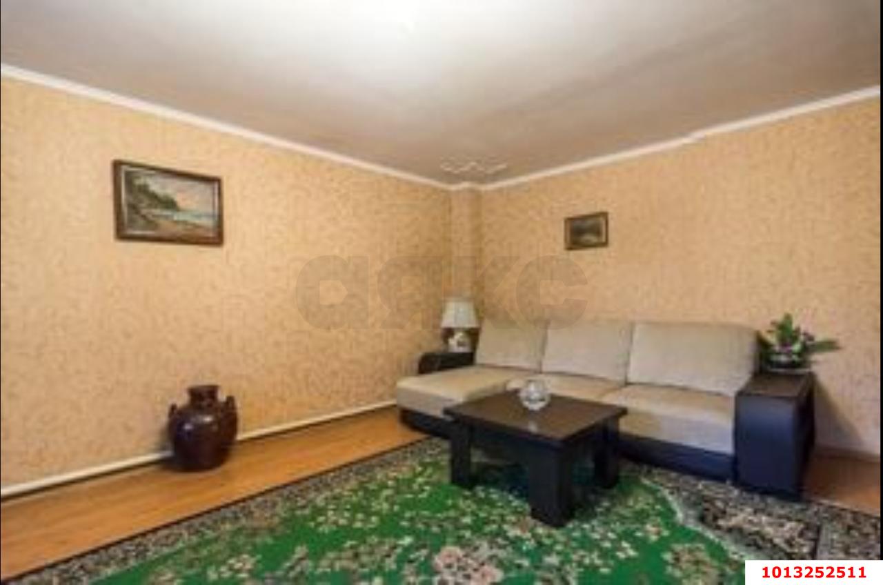 Фото №9: Дом 173 м² + 8.76 сот. - Краснодар, Прикубанский внутригородской округ, Завод Радиоизмерительных Приборов, п. Калинино, ул. 1 Мая, 378