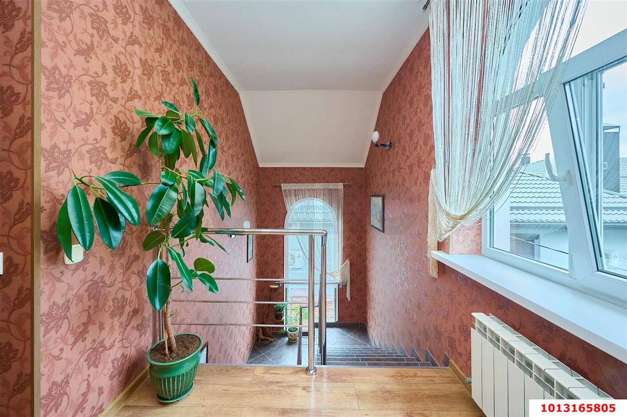 Фото №13: Дом 180 м² + 5 сот. - Краснодар, 2-я Площадка, ул. Николая Борового, 14