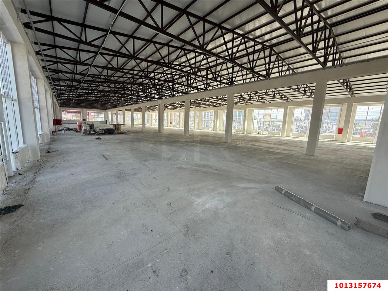 Фото №10: Отдельное здание 1410 м² - Краснодар, коттеджный  Изумрудный Город, ул. 2-я Ямальская, 9