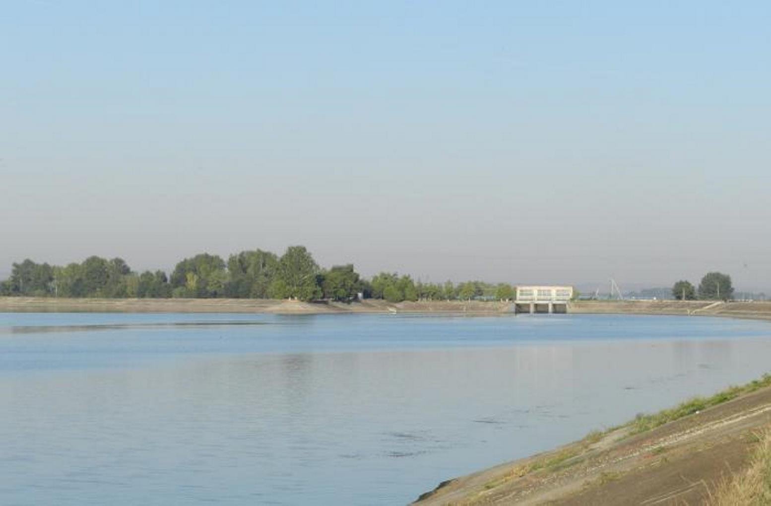 Фото №8: Коммерция 300 м² - Красный, ул. Адагумская, 1