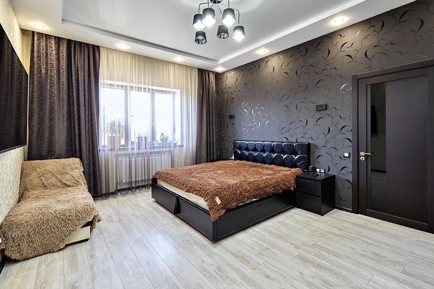 Фото №3: Дом 401 м² + 2.4 сот. - Краснодар, Западный внутригородской округ, мкр. Фестивальный, ул. Рылеева, 179