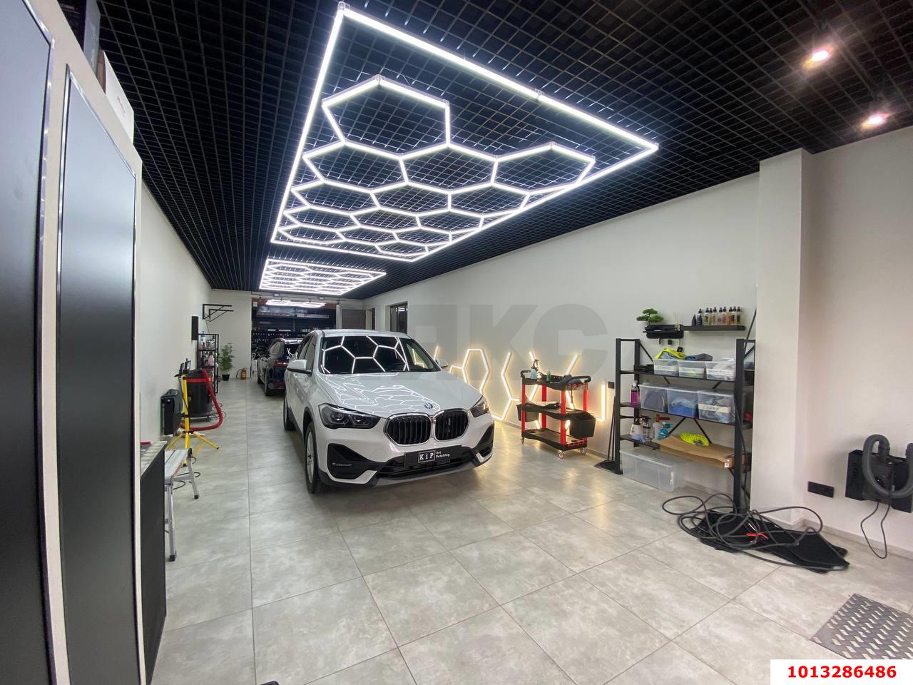 Фото №18: Дом 401 м² + 2.4 сот. - Краснодар, Западный внутригородской округ, мкр. Фестивальный, ул. Рылеева, 179