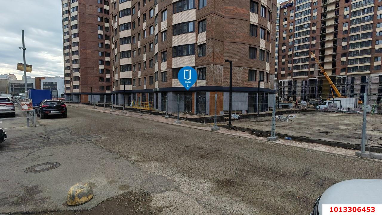 Фото №2: Торговое помещение 161 м² - Краснодар, жилой комплекс Лучший