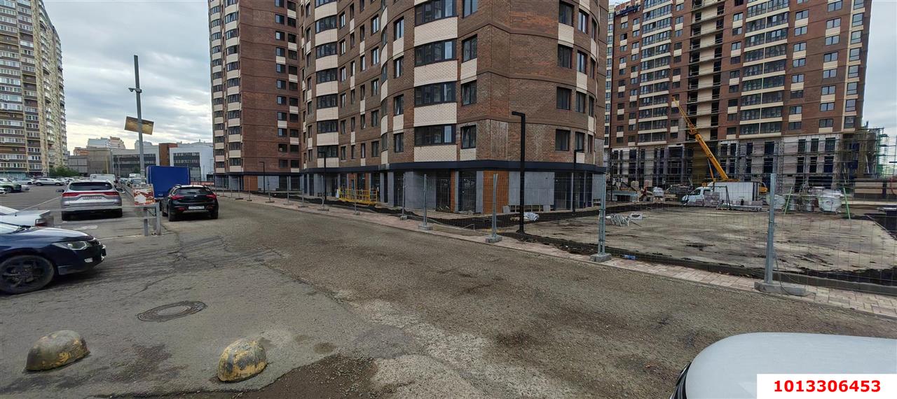 Фото №8: Торговое помещение 161 м² - Краснодар, жилой комплекс Лучший