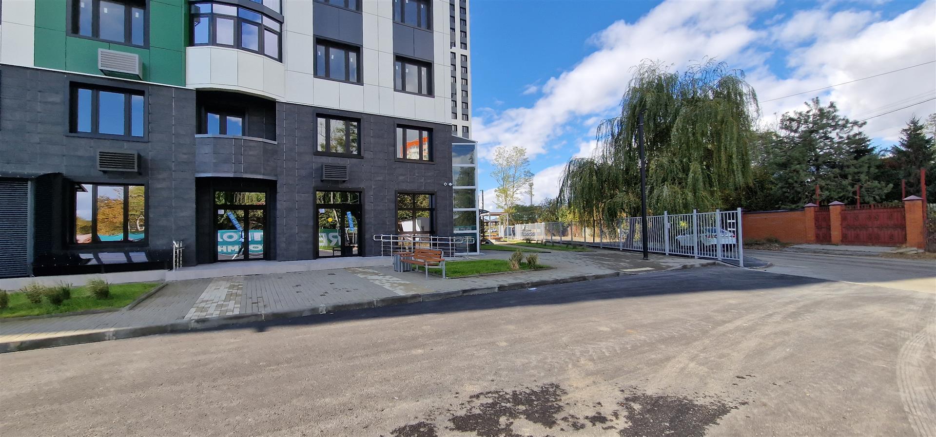 Фото №10: Коммерция 174 м² - Краснодар, Карасунский внутригородской округ, мкр. Почтовый, ул. имени Валерия Гассия, 4/7к4