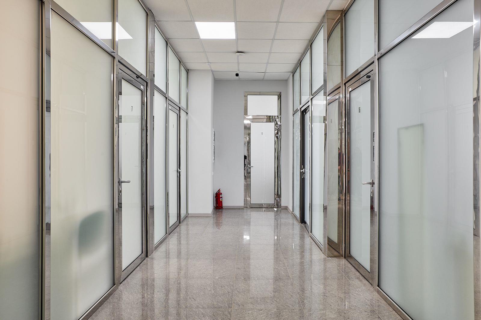 Фото №6: Коммерция 730 м² - Краснодар, Прикубанский внутригородской округ, Завод Радиоизмерительных Приборов, мкр. Ростовское Шоссе, ул. Ростовское шоссе, 22/9