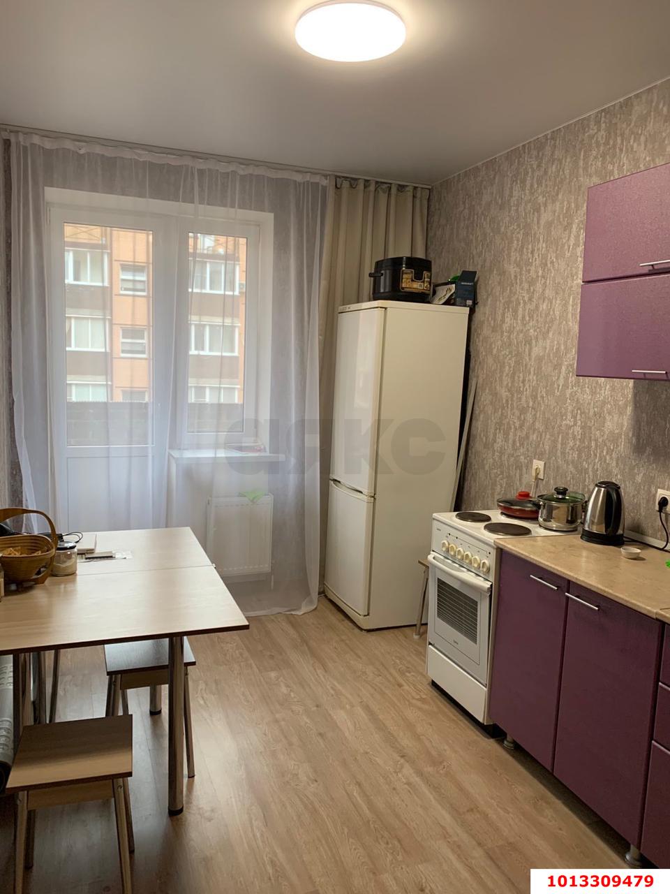 Фото №2: 1-комнатная квартира 40 м² - Краснодар, Прикубанский внутригородской округ, Музыкальный, мкр. Завод Радиоизмерительных Приборов, ул. имени С.В. Рахманинова, 32