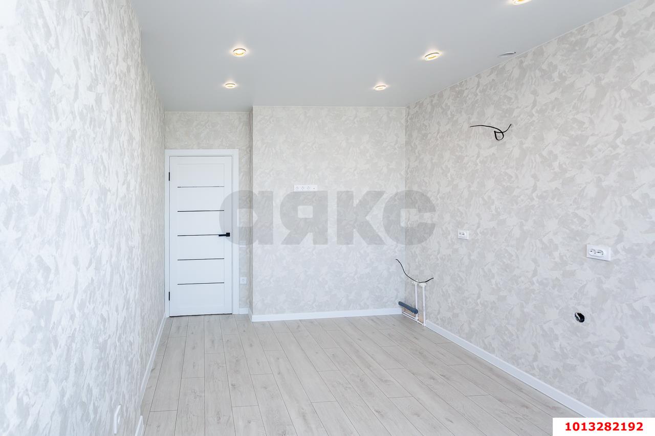 Фото №3: 1-комнатная квартира 42 м² - Краснодар, жилой комплекс Сказка Град, мкр. Карасунский внутригородской округ, ул. имени В.Н. Мачуги, 166А