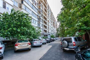 Фото №1: 2-комнатная квартира 71 м² - Краснодар, мкр. Центральный, ул. Гоголя, 23