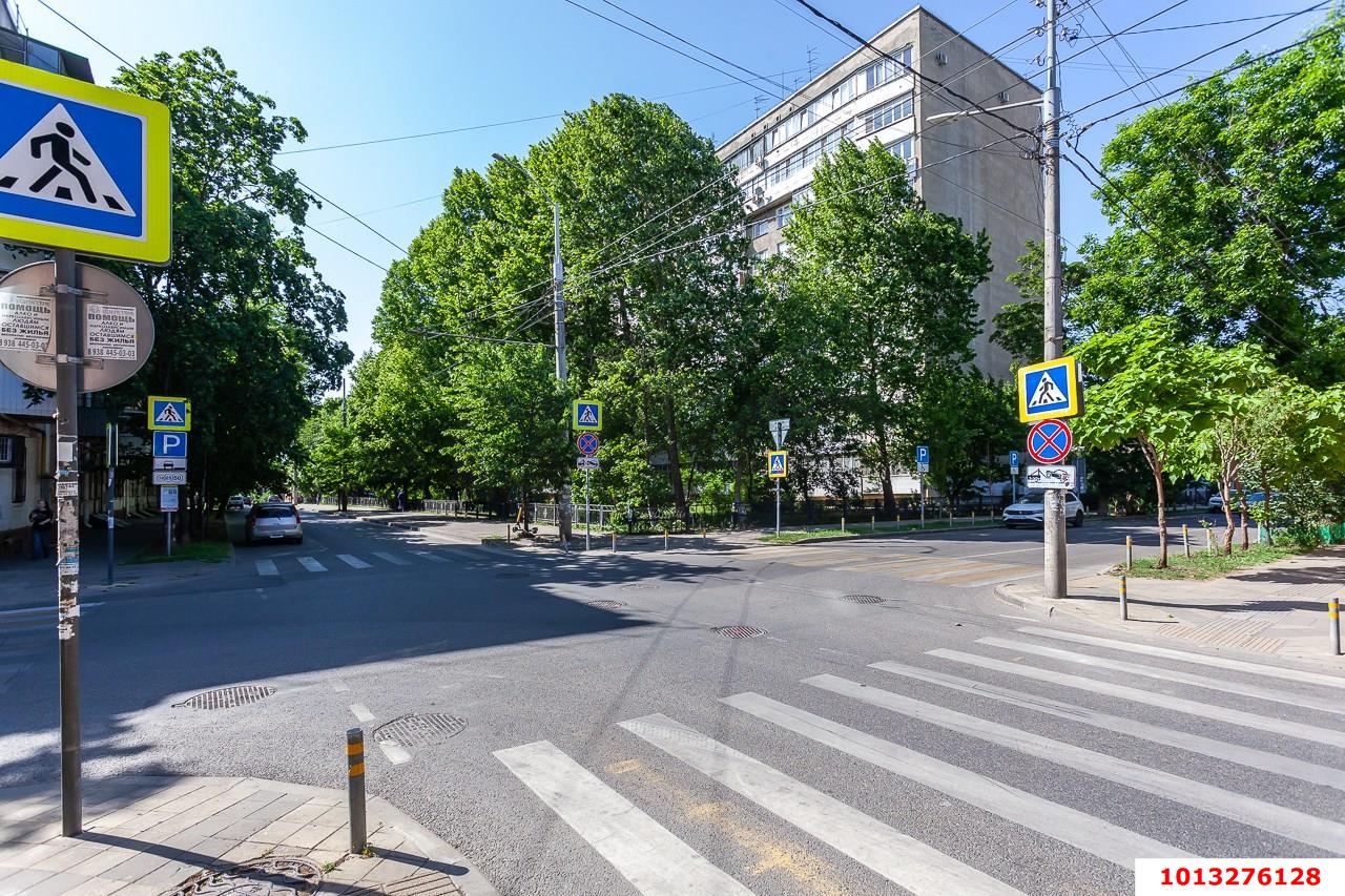 Фото №9: 2-комнатная квартира 71 м² - Краснодар, Центральный, ул. Гоголя, 23