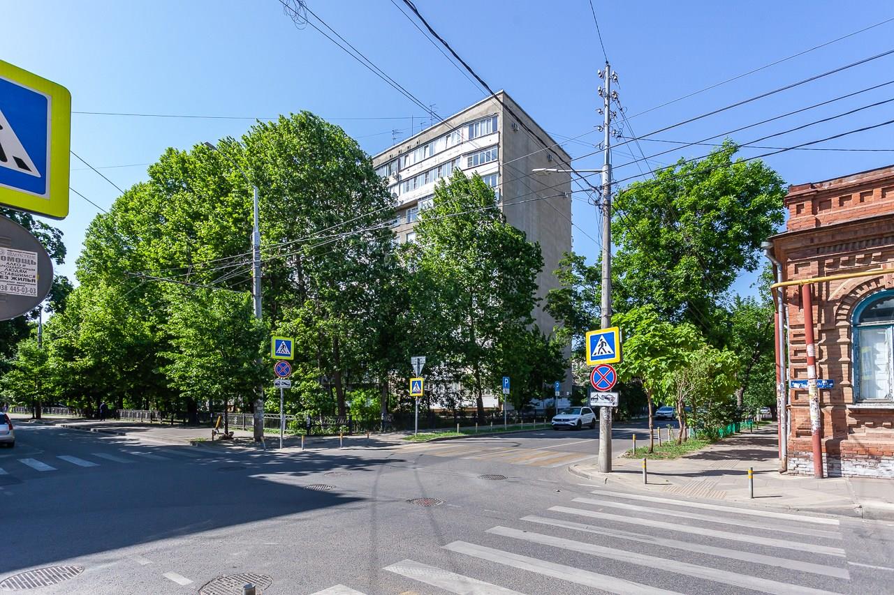 Фото №11: 2-комнатная квартира 71 м² - Краснодар, Центральный внутригородской округ, Западный внутригородской округ, мкр. Центральный, ул. Гоголя, 23