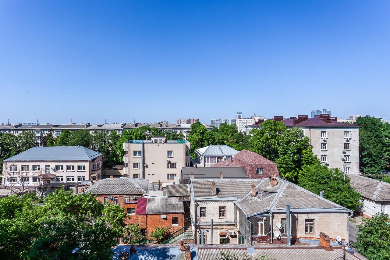 Фото №10: 2-комнатная квартира 71 м² - Краснодар, Центральный внутригородской округ, Западный внутригородской округ, мкр. Центральный, ул. Гоголя, 23