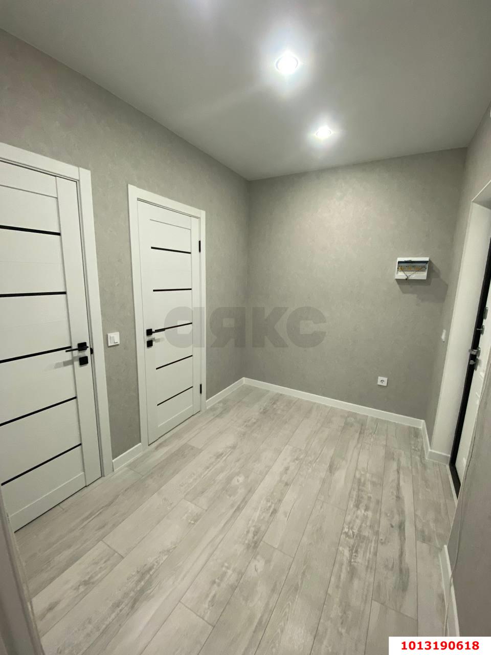 Фото №10: 1-комнатная квартира 45 м² - Краснодар, Прикубанский внутригородской округ, Россинского, мкр. жилой комплекс Red777, ул. Адмирала Крузенштерна, 5