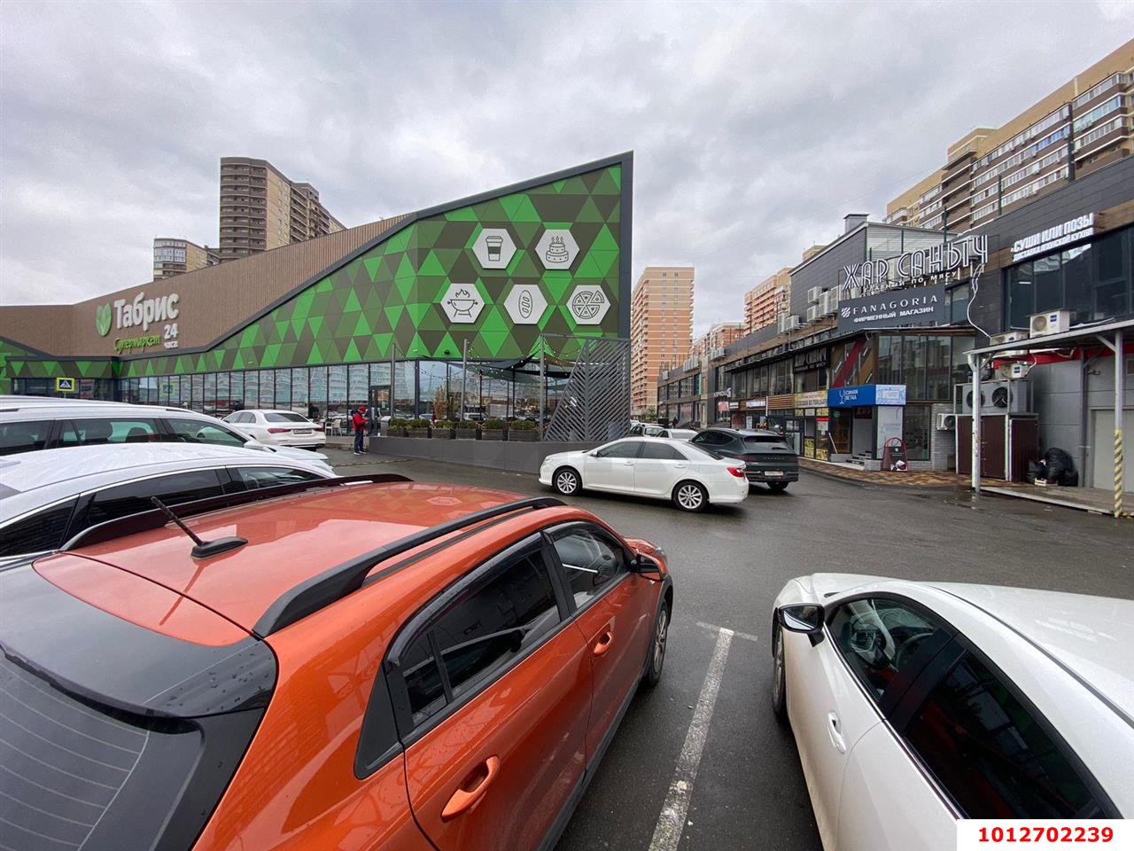 Фото №10: Торговое помещение 33 м² - Краснодар, имени Петра Метальникова, ул. Петра Метальникова, 28А