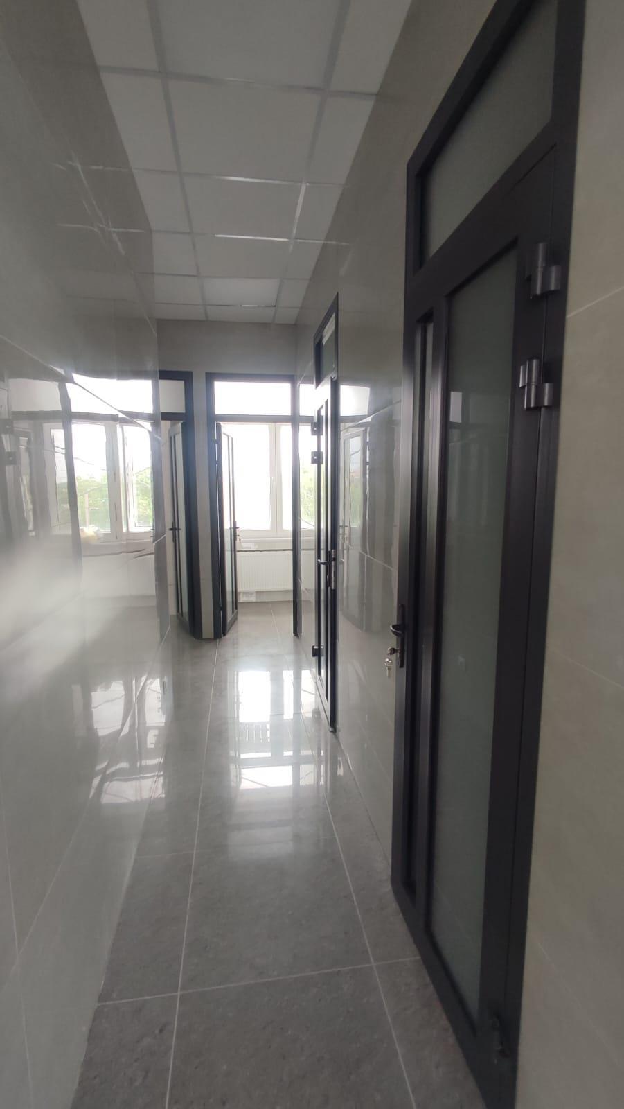 Фото №2: Коммерция 242 м² - Краснодар, Прикубанский внутригородской округ, Завод Радиоизмерительных Приборов, мкр. Ростовское Шоссе, ул. Ростовское шоссе, 23