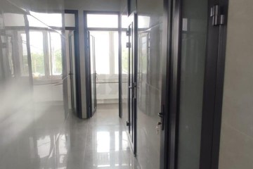 Фото №2: Офисное помещение 243 м² - Краснодар, мкр. Ростовское Шоссе, ул. Ростовское шоссе, 23