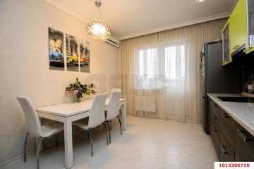 Фото №2: 2-комнатная квартира 71 м² - Краснодар, мкр. Кожзавод, ул. Володи Головатого, 172