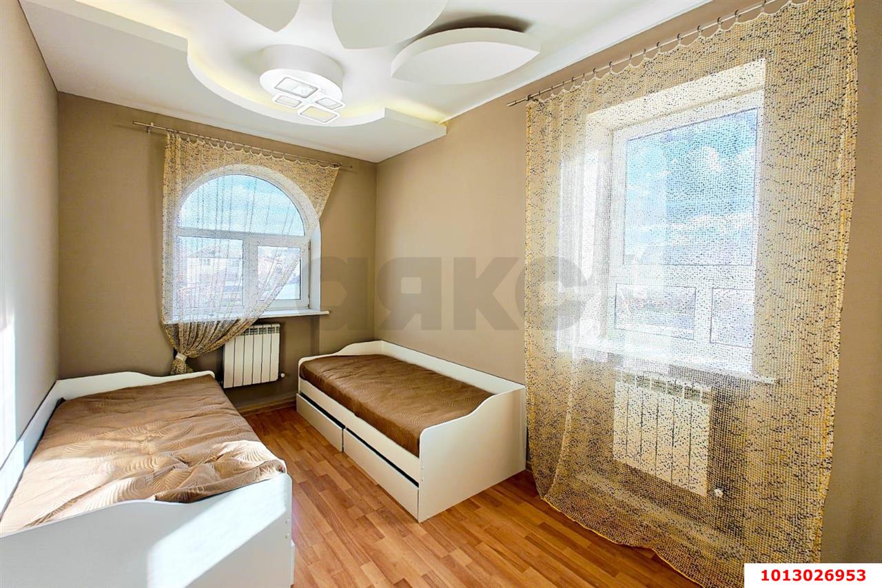 Фото №5: Дом 375 м² + 8 сот. - Краснодар, Прикубанский внутригородской округ, Завод Радиоизмерительных Приборов, мкр. Музыкальный, ул. Дементия Красюка, 3