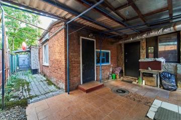 Фото №1: Часть дома 67 м² - Краснодар, мкр. Кожзавод, ул. Володи Головатого, 61