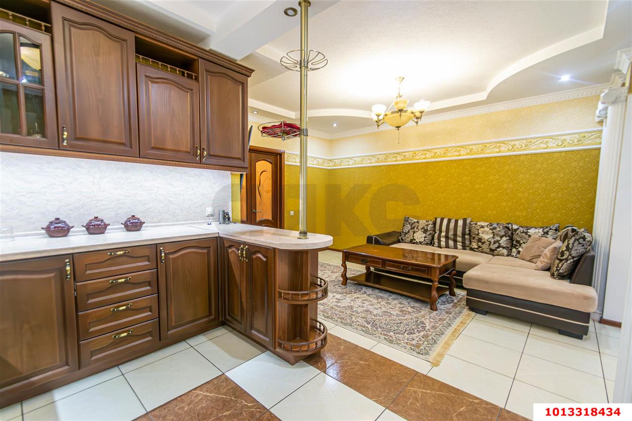 Фото №2: 3-комнатная квартира 69 м² - Яблоновский, Прикубанский внутригородской округ, Завод Радиоизмерительных Приборов, жилой комплекс Инсити, мкр. имени Петра Метальникова, ул. Лаухина, 2